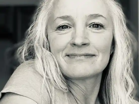 Lisa Knowlton,
                            健康与保健, 灵性, 悲伤, 爱情与人际关系, 个人发展与辅导, 艺术类
                            Expert at 2022年夏季研讨会